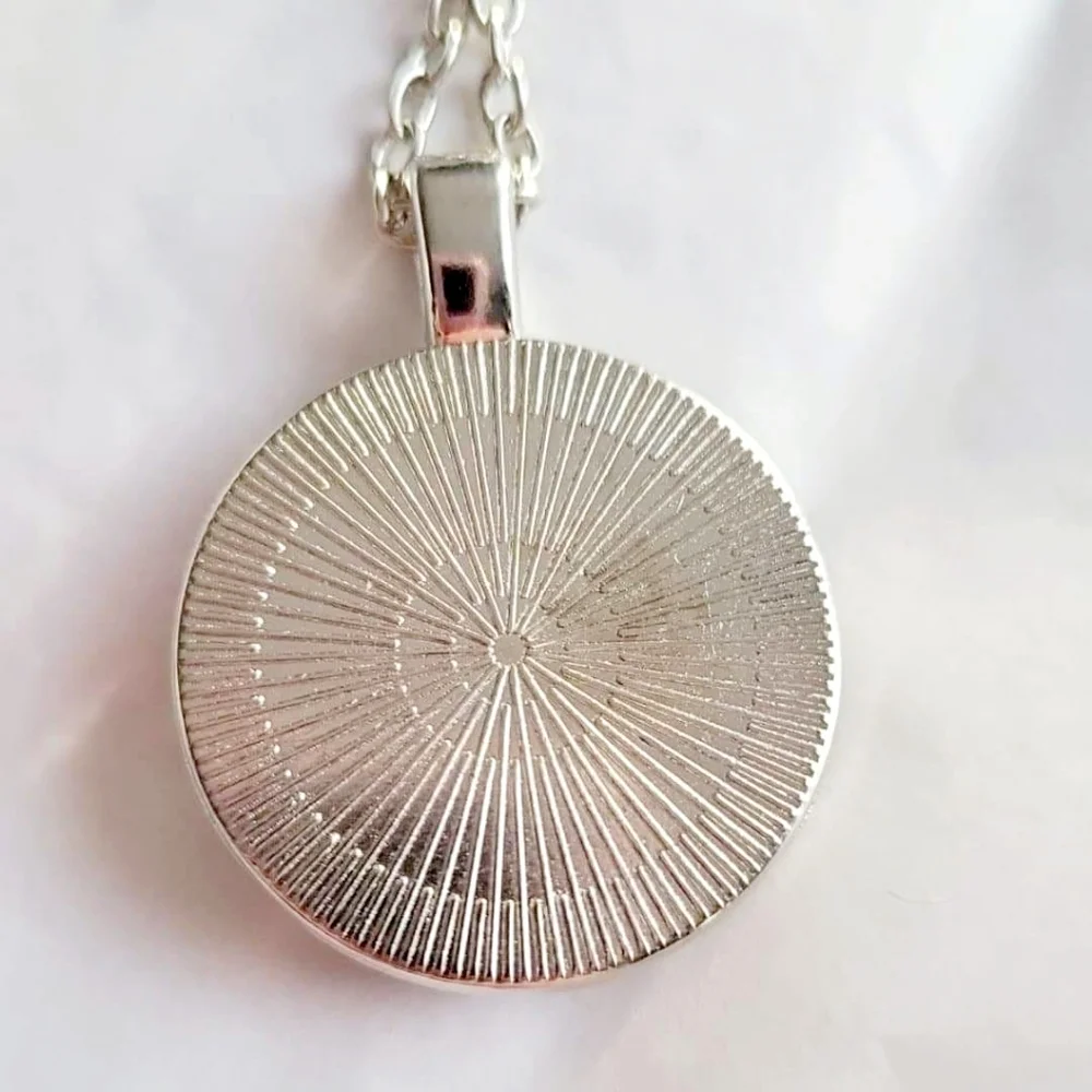 Elsa Frpm Frozen Necklace